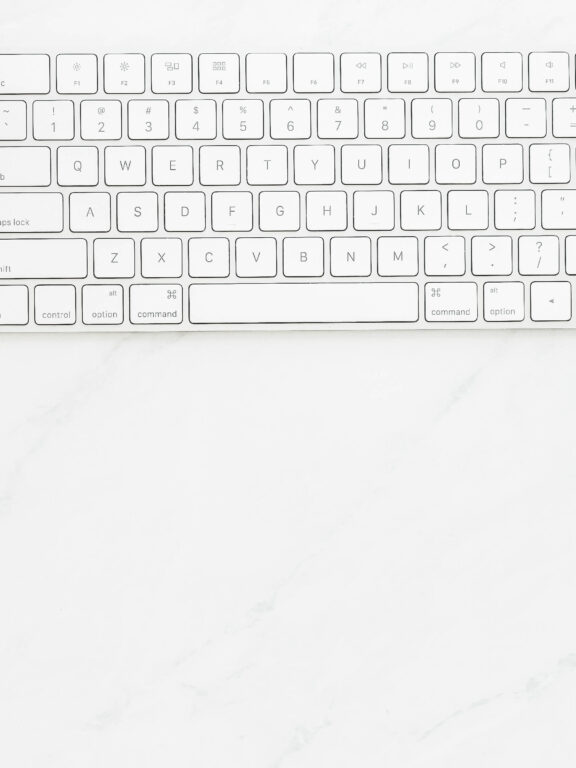 11 sprawdzonych formuł nagłówków, które przyciągają uwagę i sprzedają